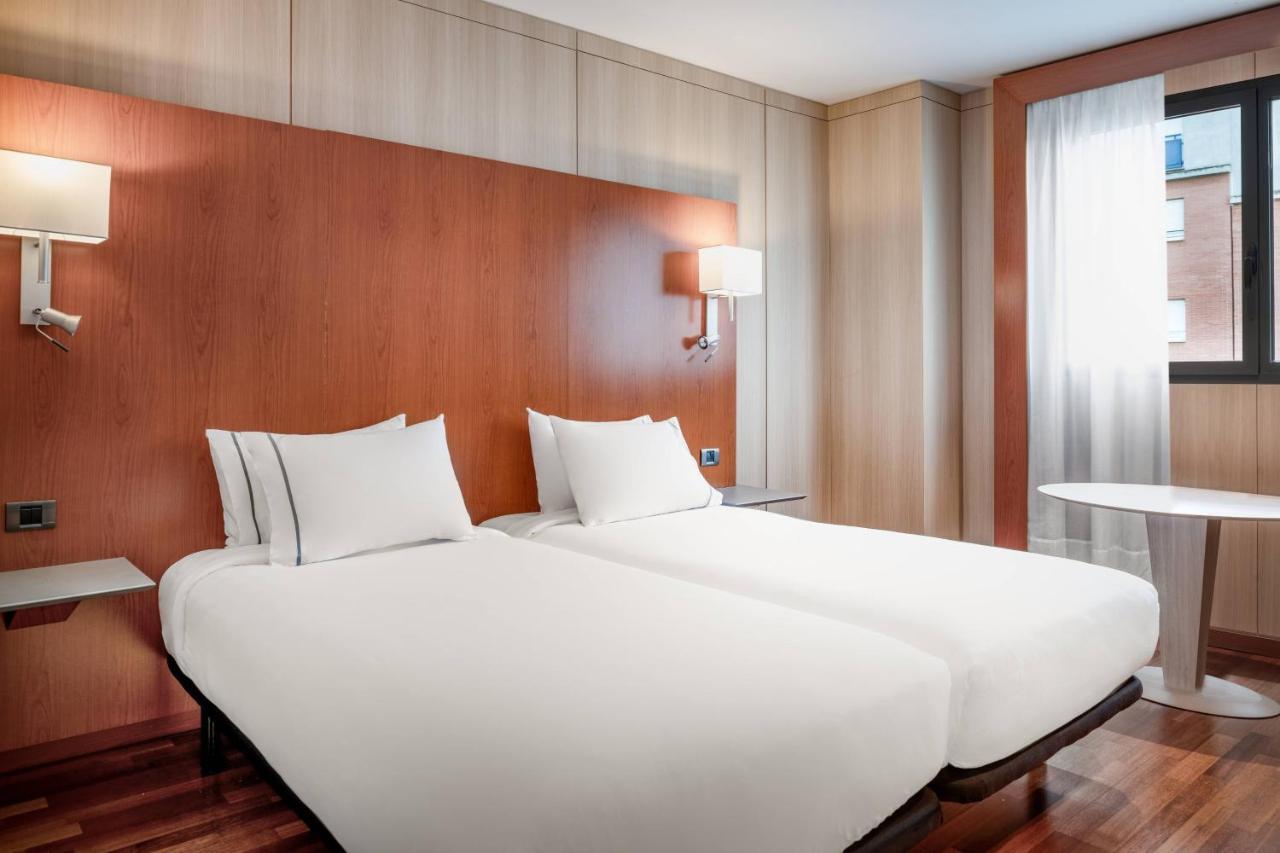Ac Hotel Huelva By Marriott מראה חיצוני תמונה