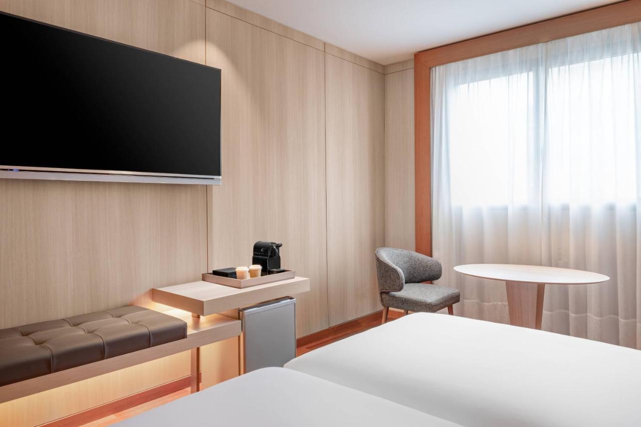 Ac Hotel Huelva By Marriott מראה חיצוני תמונה