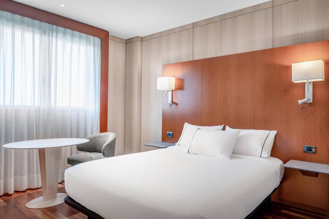 Ac Hotel Huelva By Marriott מראה חיצוני תמונה