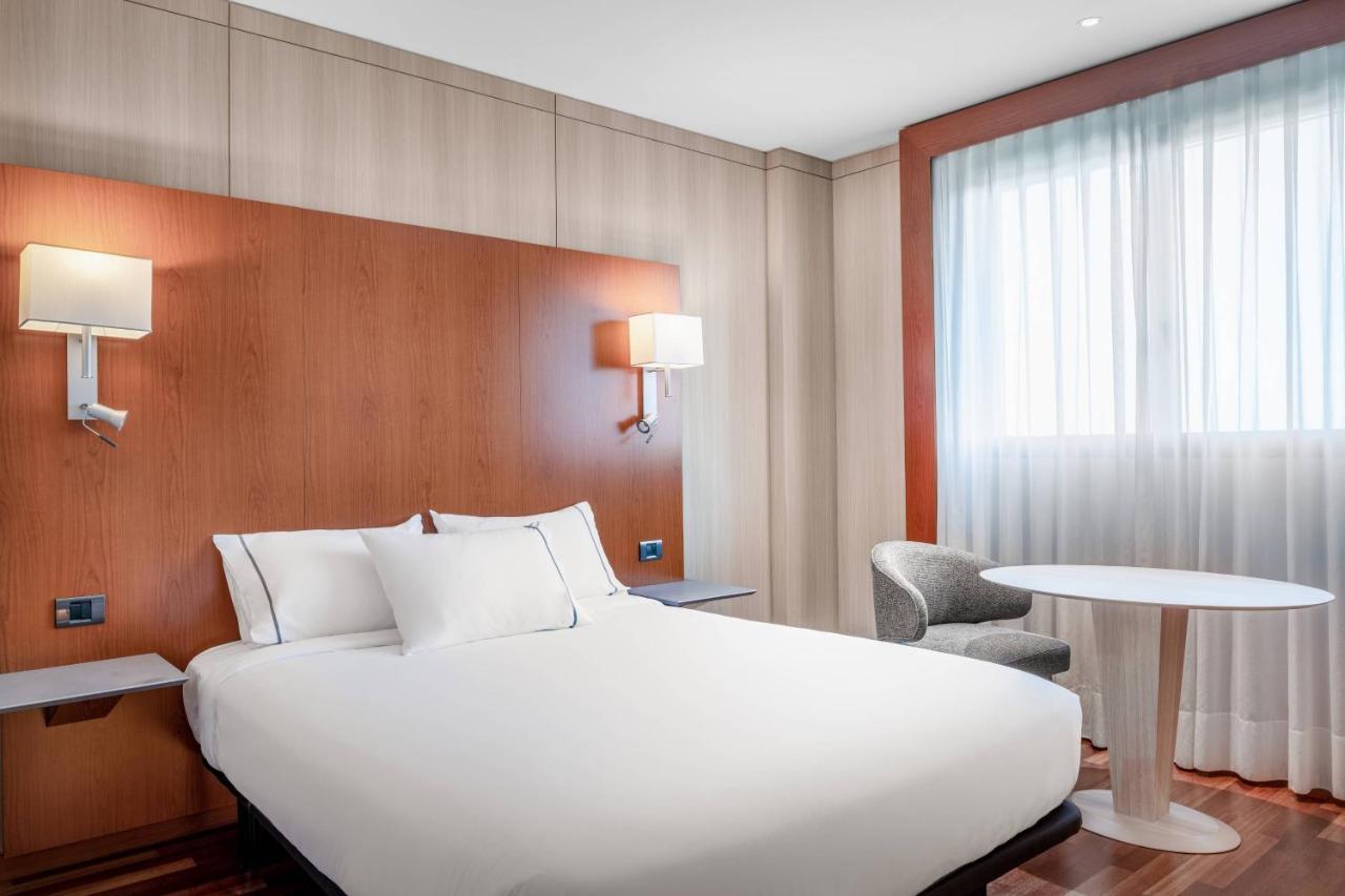 Ac Hotel Huelva By Marriott מראה חיצוני תמונה