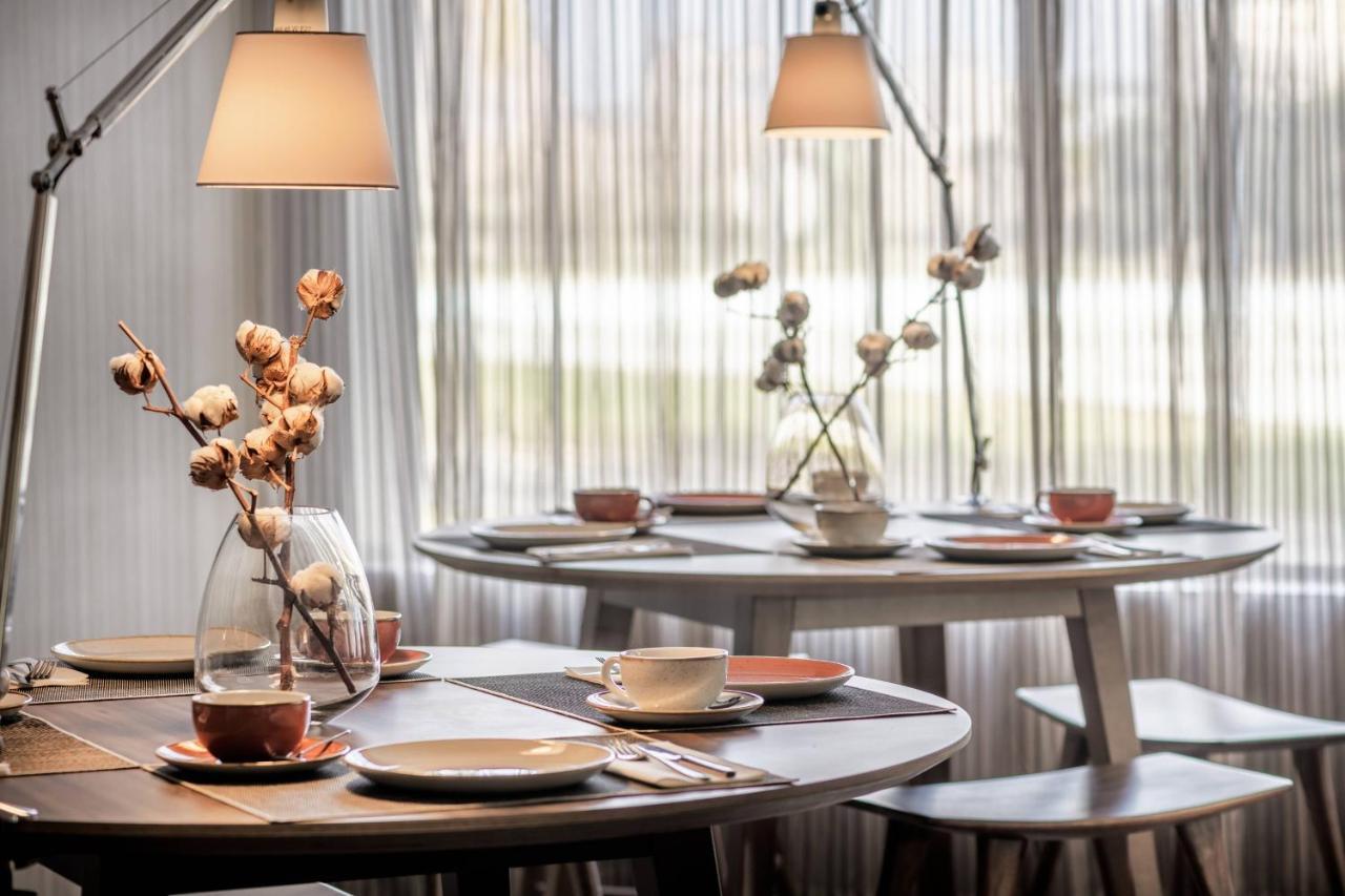 Ac Hotel Huelva By Marriott מראה חיצוני תמונה