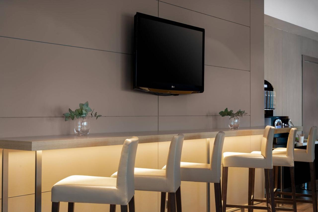 Ac Hotel Huelva By Marriott מראה חיצוני תמונה