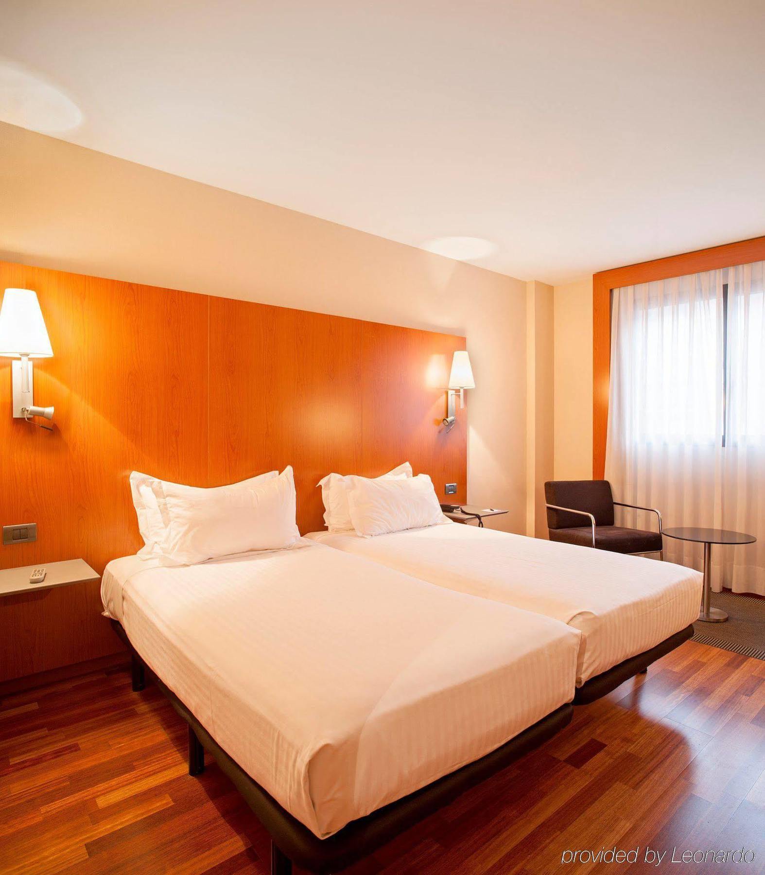 Ac Hotel Huelva By Marriott מראה חיצוני תמונה