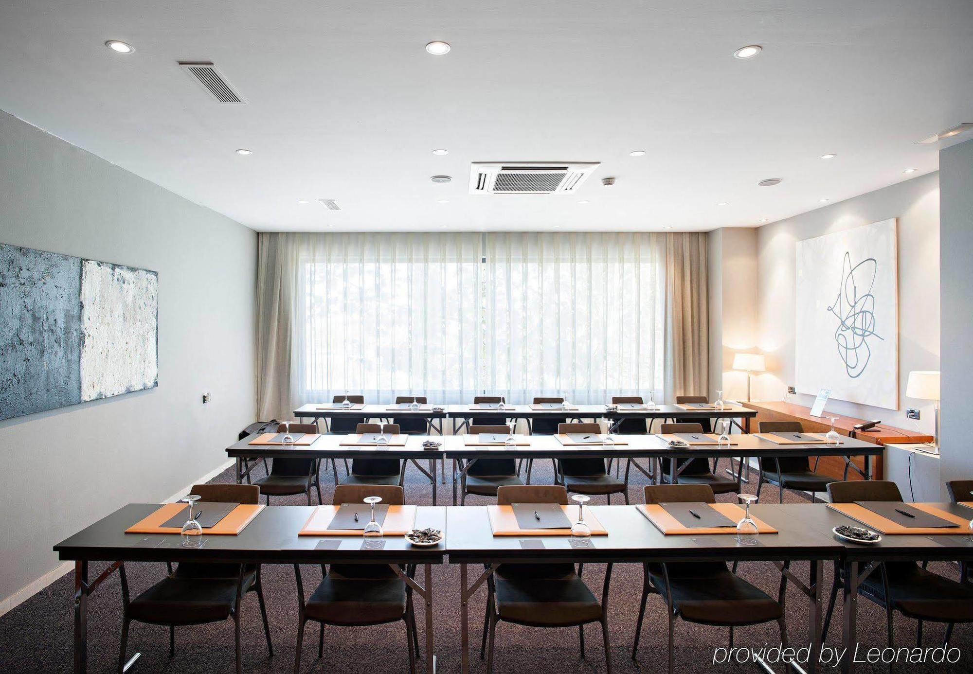 Ac Hotel Huelva By Marriott מראה חיצוני תמונה