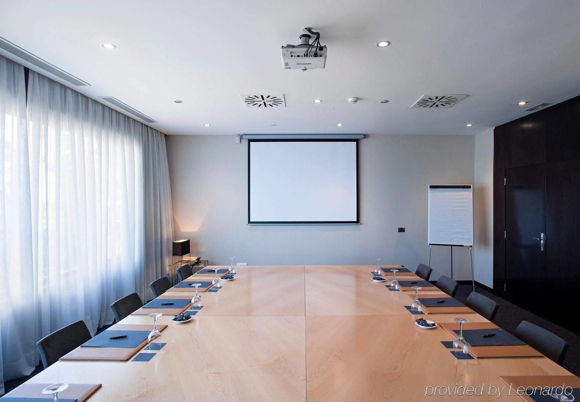 Ac Hotel Huelva By Marriott מראה חיצוני תמונה