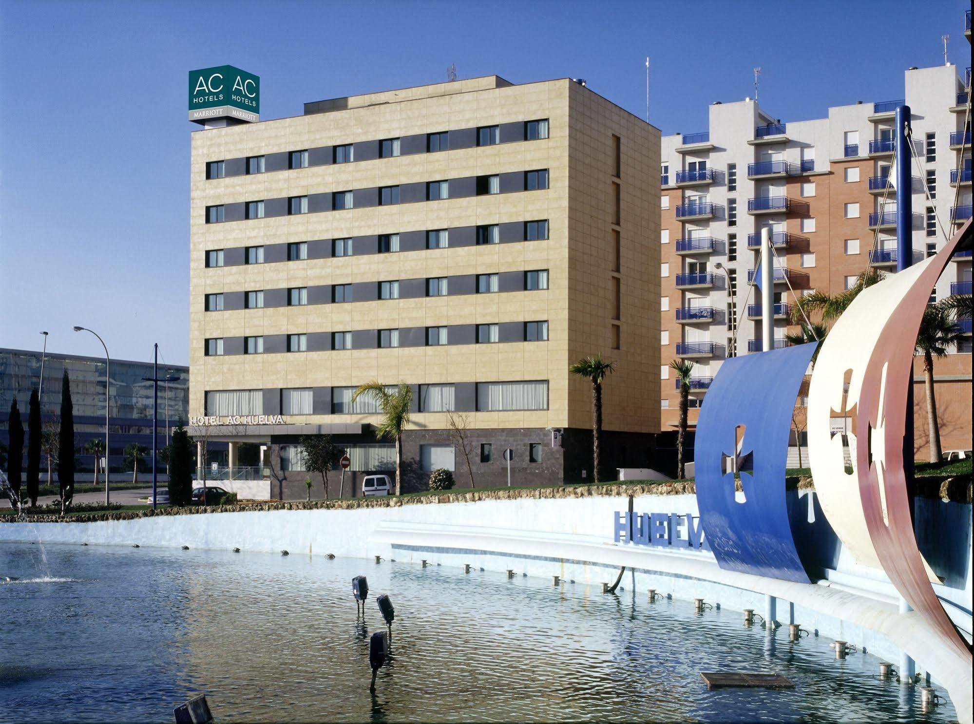 Ac Hotel Huelva By Marriott מראה חיצוני תמונה